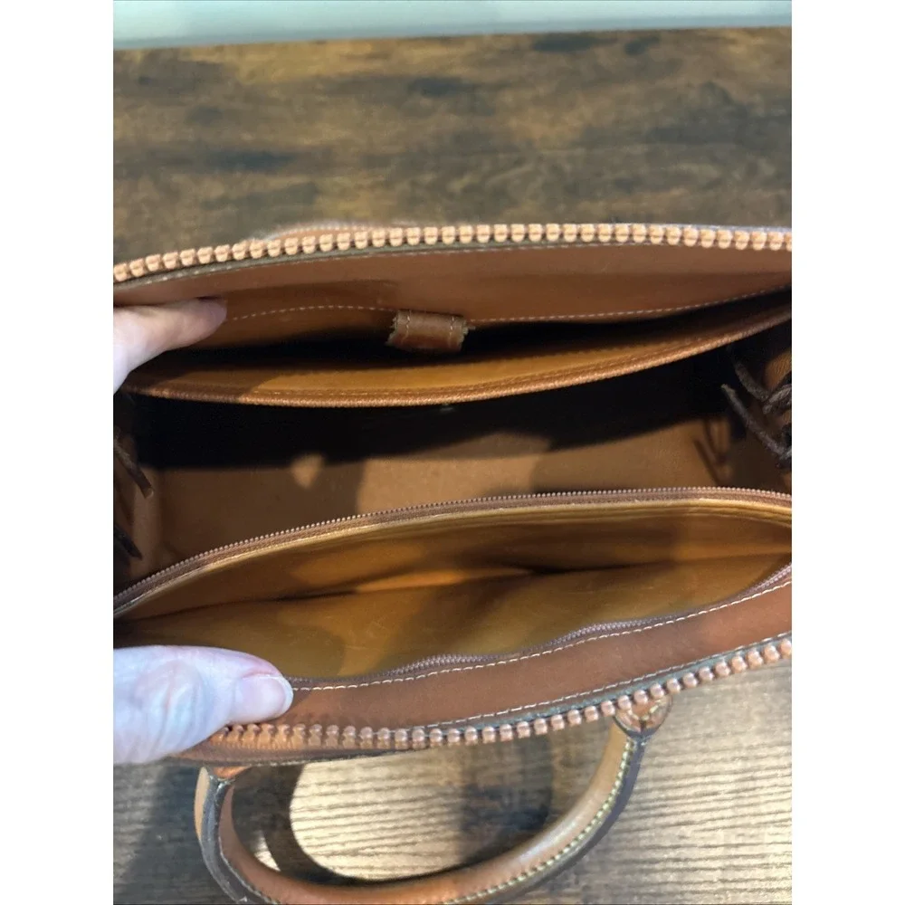 Vintage Dooney & Bourke Vintage All Weather Leather Purse Handbag Green & Cognac
